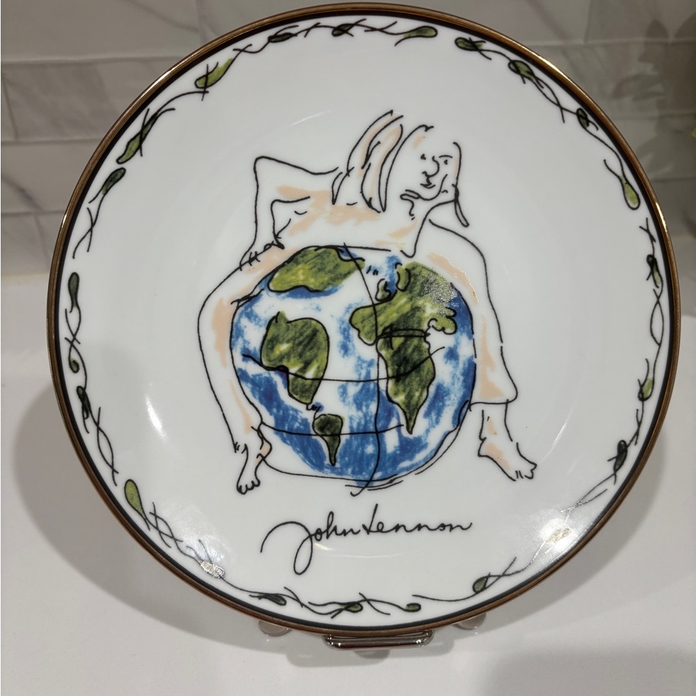John Lennon Plate Limited Edition - Plate # 1210 of 10,000 -